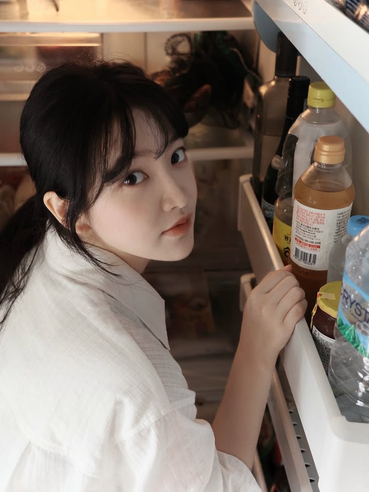 A moment captured by a fan of Yeri (1999)