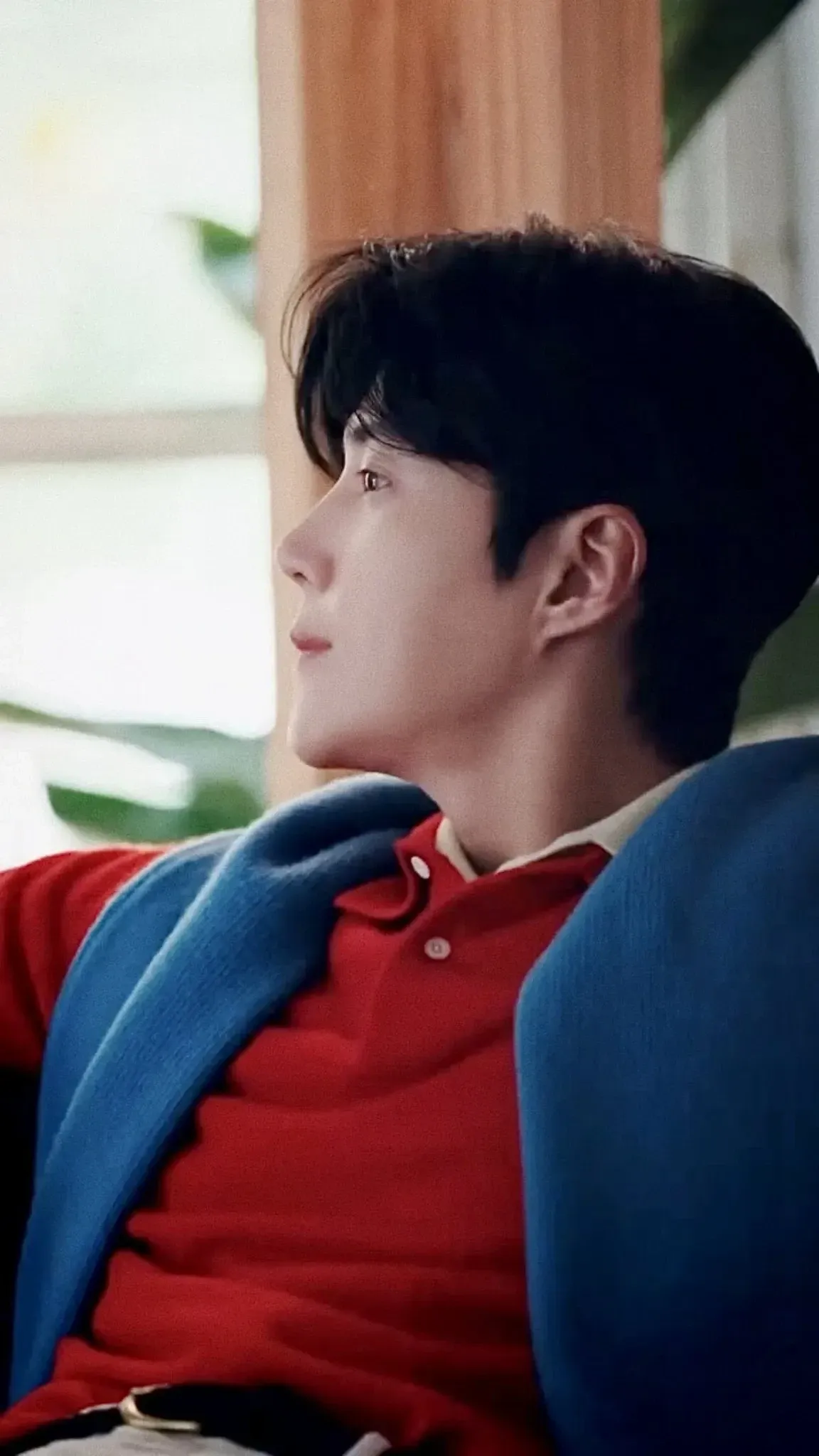 Behind-the-scenes cut of Kim Seonho