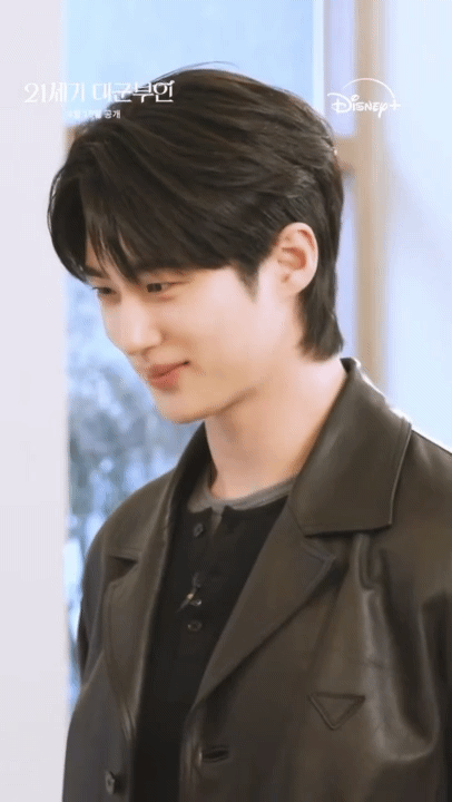 Latest photo of Byeon Wooseok