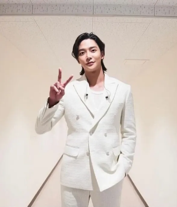 Momen yang diabadikan oleh penggemar Rowoon