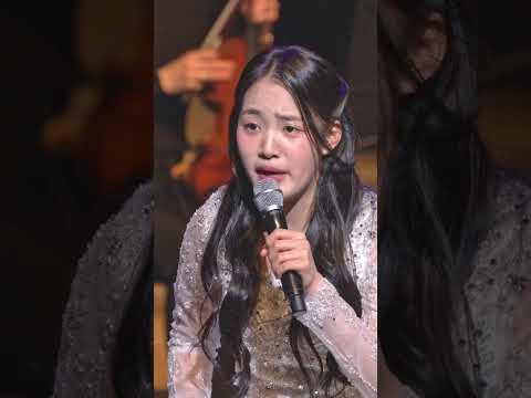 Momen yang diabadikan oleh penggemar Kim Taeyeon