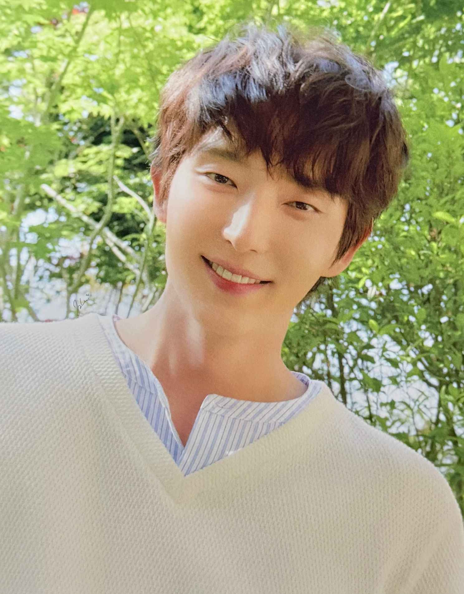 Latest photo of Lee Joongi