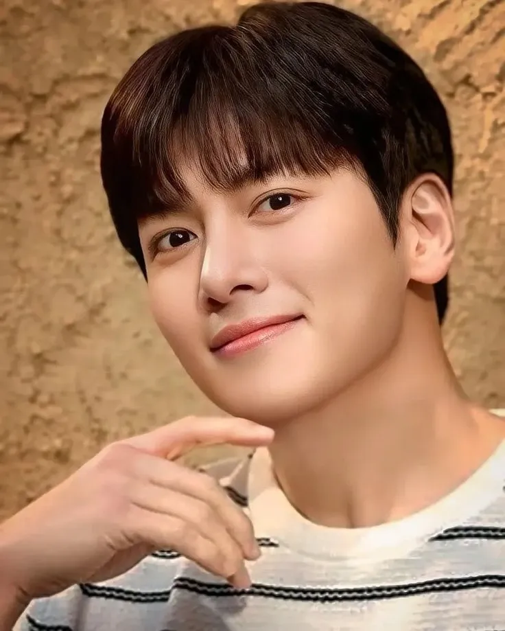 A moment captured by a fan of Ji Changwook