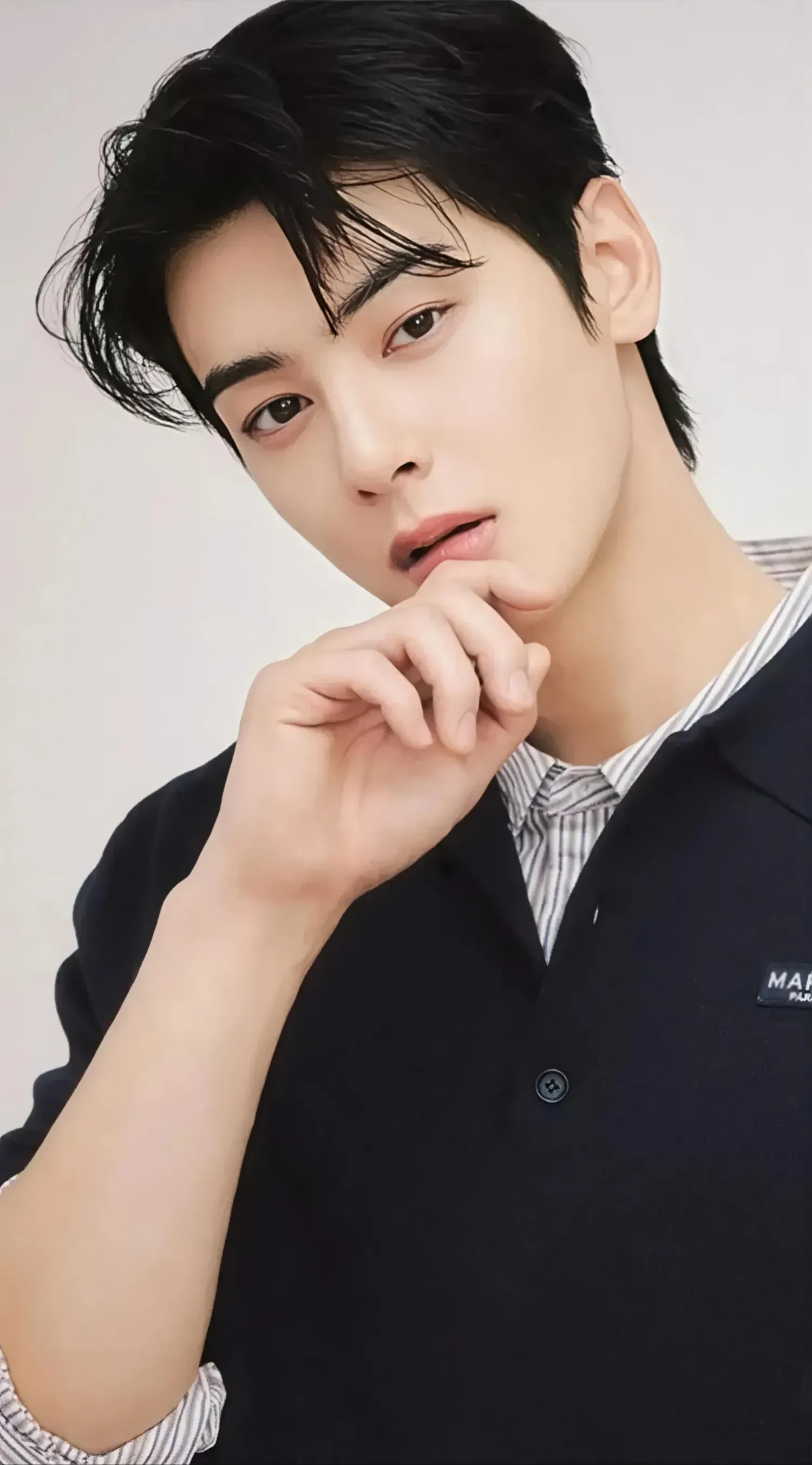 Recent activity shot of Cha Eunwoo