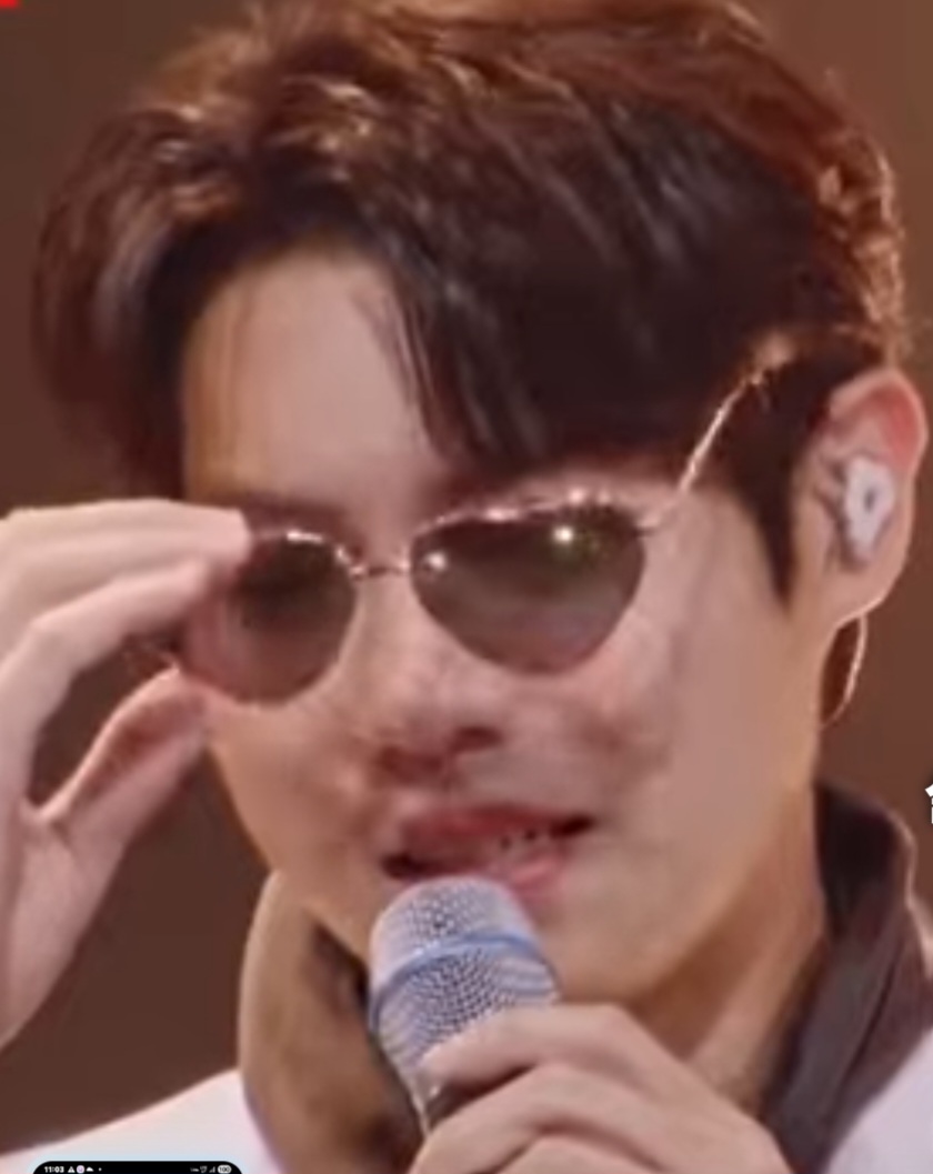 Latest photo of Son Taejin