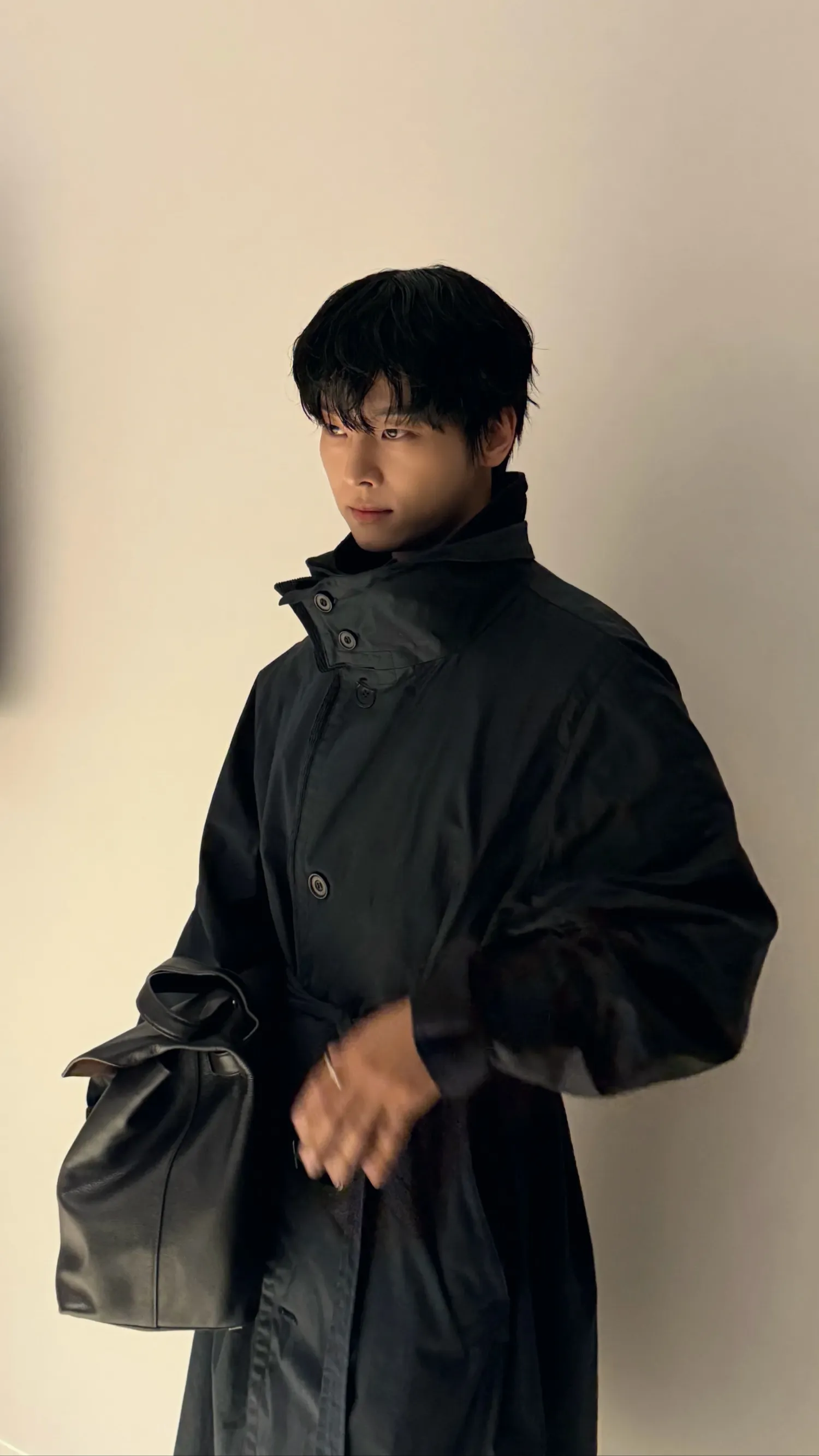 Behind-the-scenes cut of Cha Hakyeon (N)