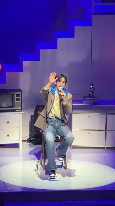 Cuplikan di balik layar dari Cha Eunwoo