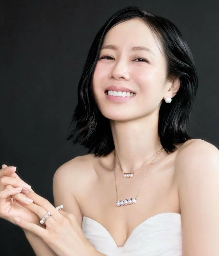Foto terbaru dari Son Yejin