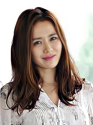 粉丝拍下的孙艺珍瞬间