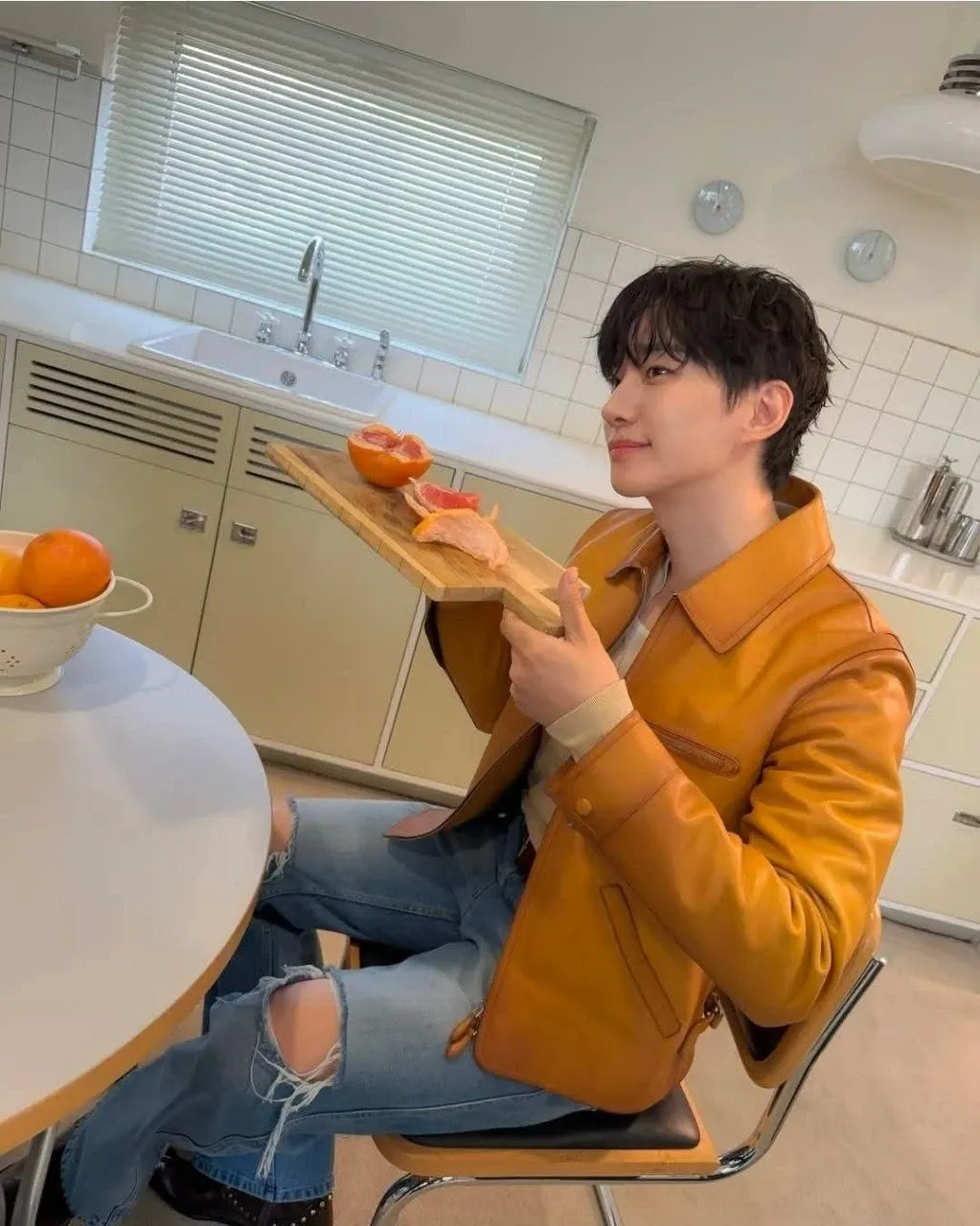 Foto kegiatan terbaru dari Lee Junho