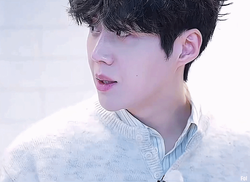 A moment captured by a fan of Kim Seonho
