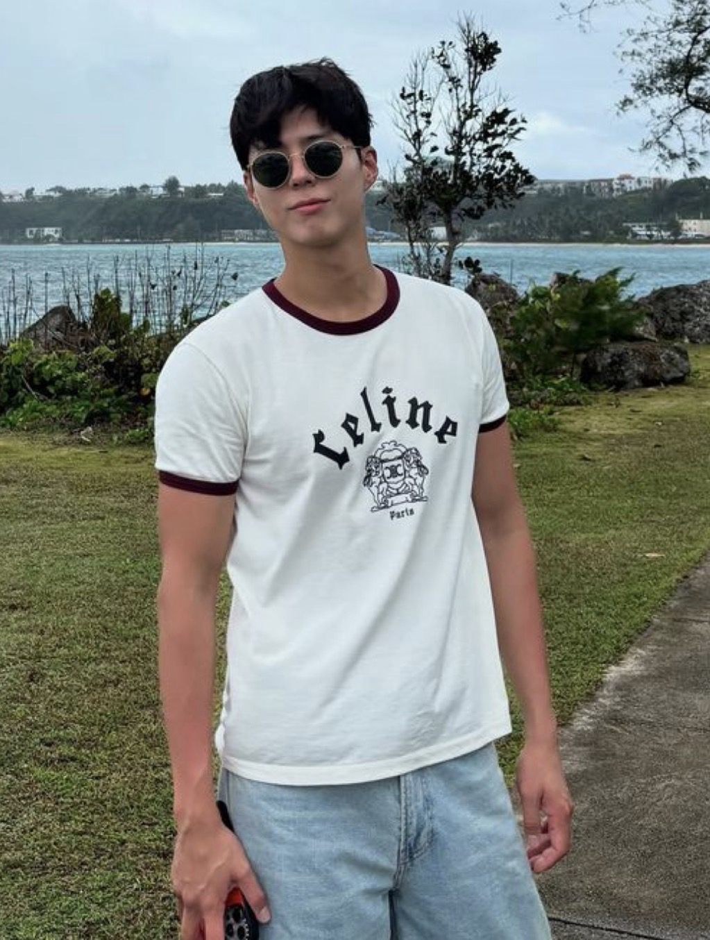 Recent activity shot of Park Bogum