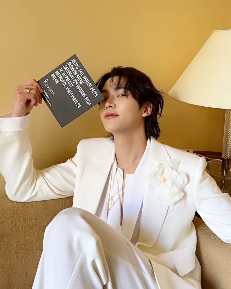 로운 팬이 찍은 순간