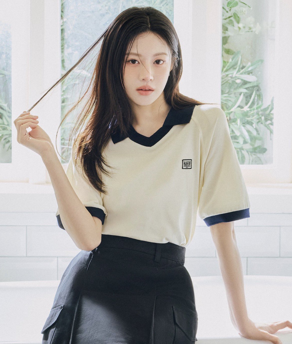 Behind-the-scenes cut of Go Younjung