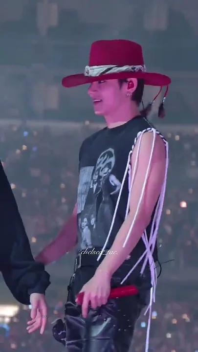 Recent activity shot of Kim Taehyung (V)
