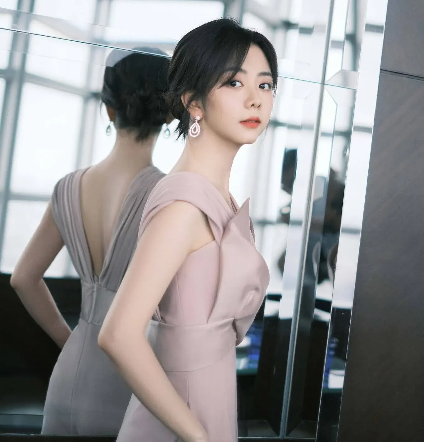 Latest photo of Tan Song Yun
