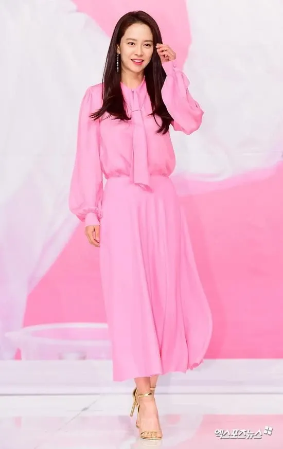 Foto kegiatan terbaru dari Song Jihyo