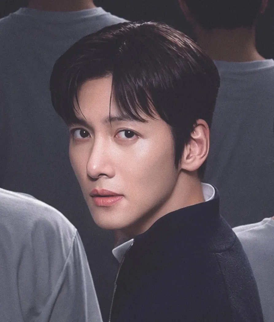 Recent activity shot of Ji Changwook