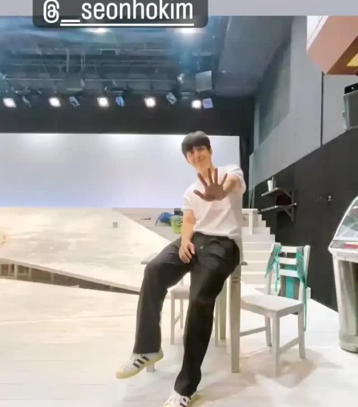 김선호의 최신 사진