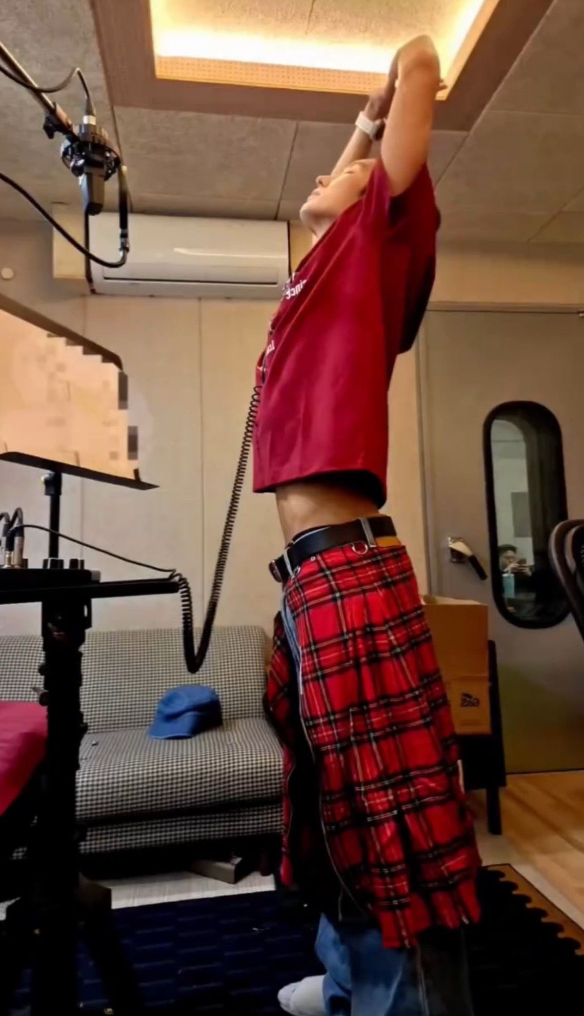 Recent activity shot of Lee Joongi