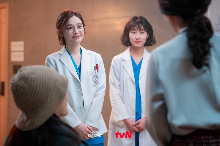 A moment captured by a fan of Jeon Mido