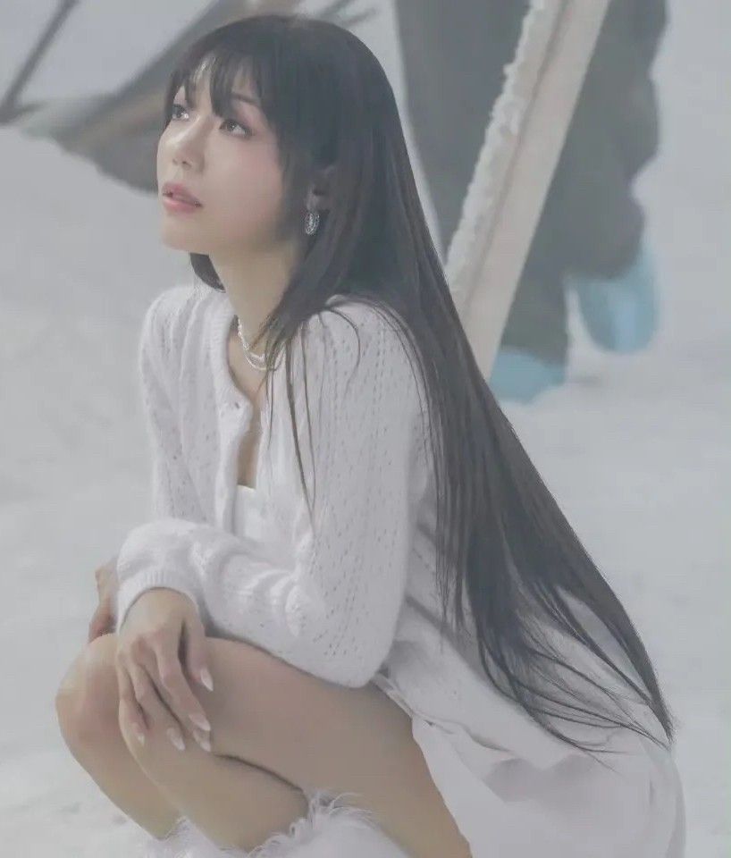 Recent activity shot of Jung Eunji