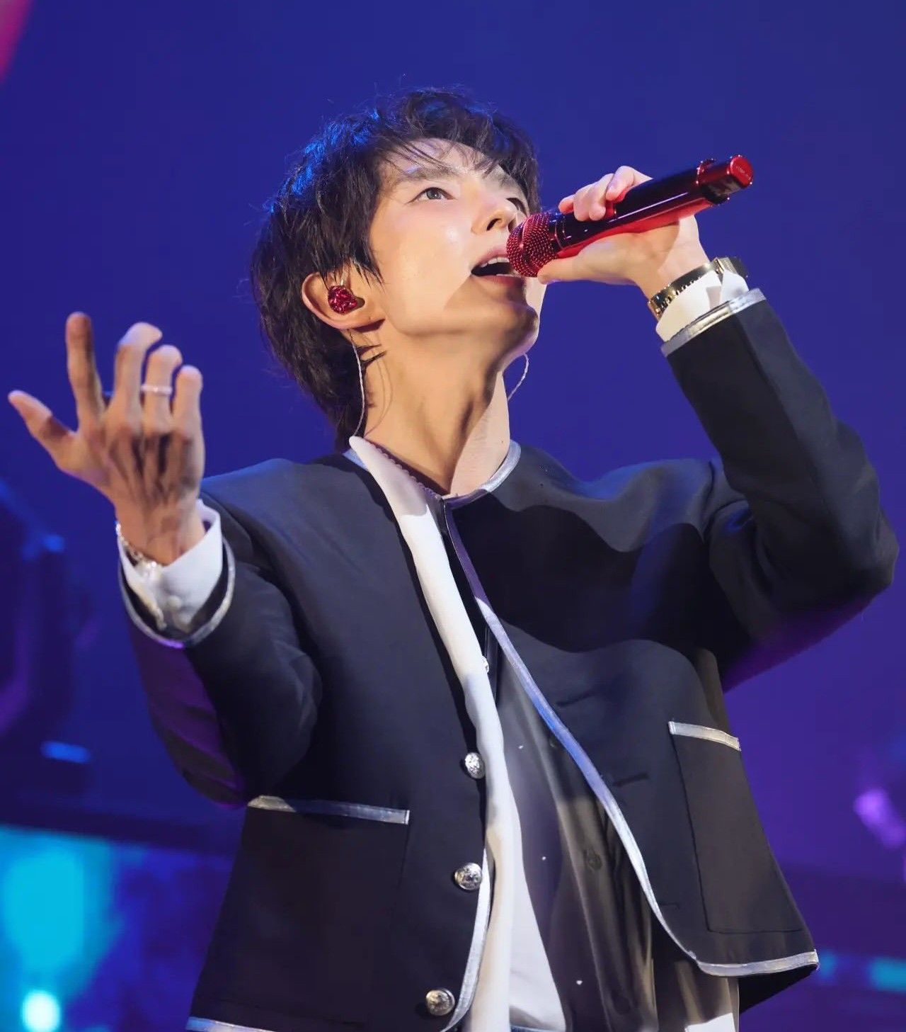 Latest photo of Lee Joongi