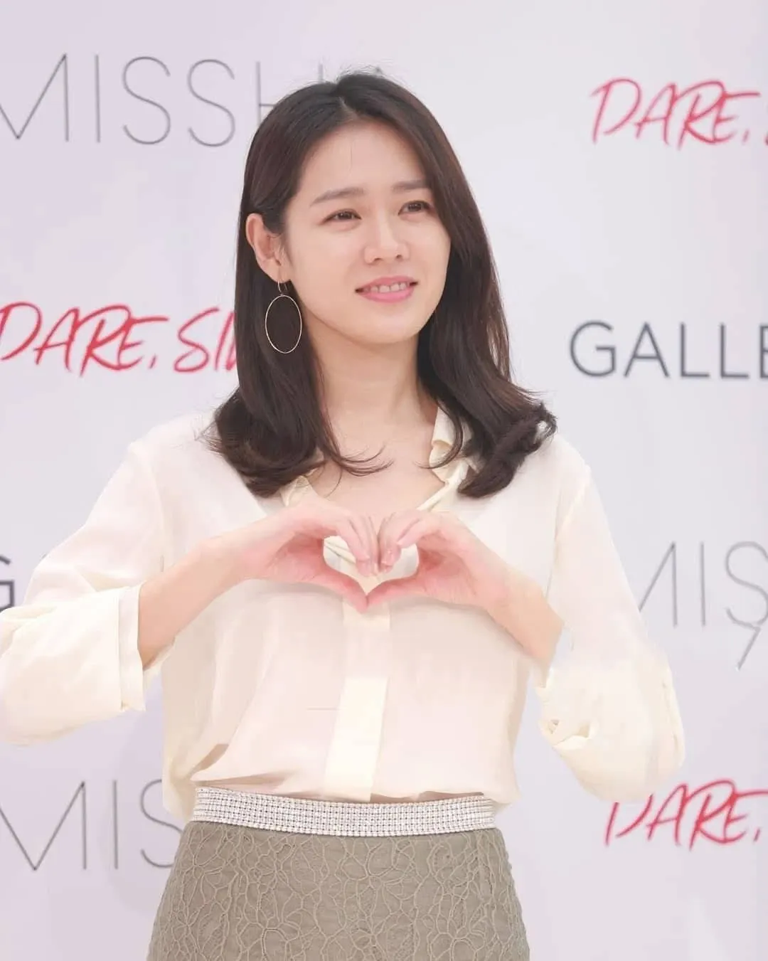 Momen yang diabadikan oleh penggemar Son Yejin