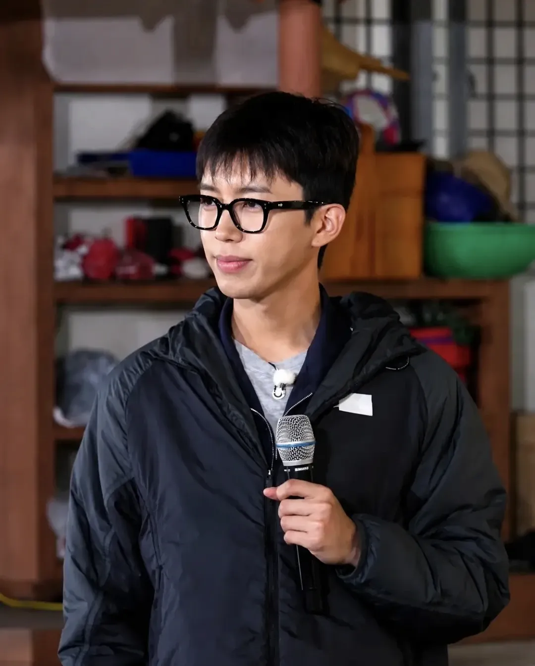 Cuplikan di balik layar dari Lim Youngwoong