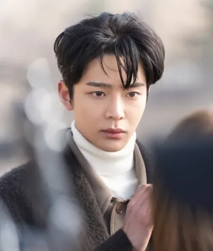 Foto kegiatan terbaru dari Rowoon