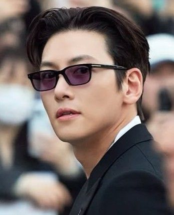 지창욱의 최신 사진