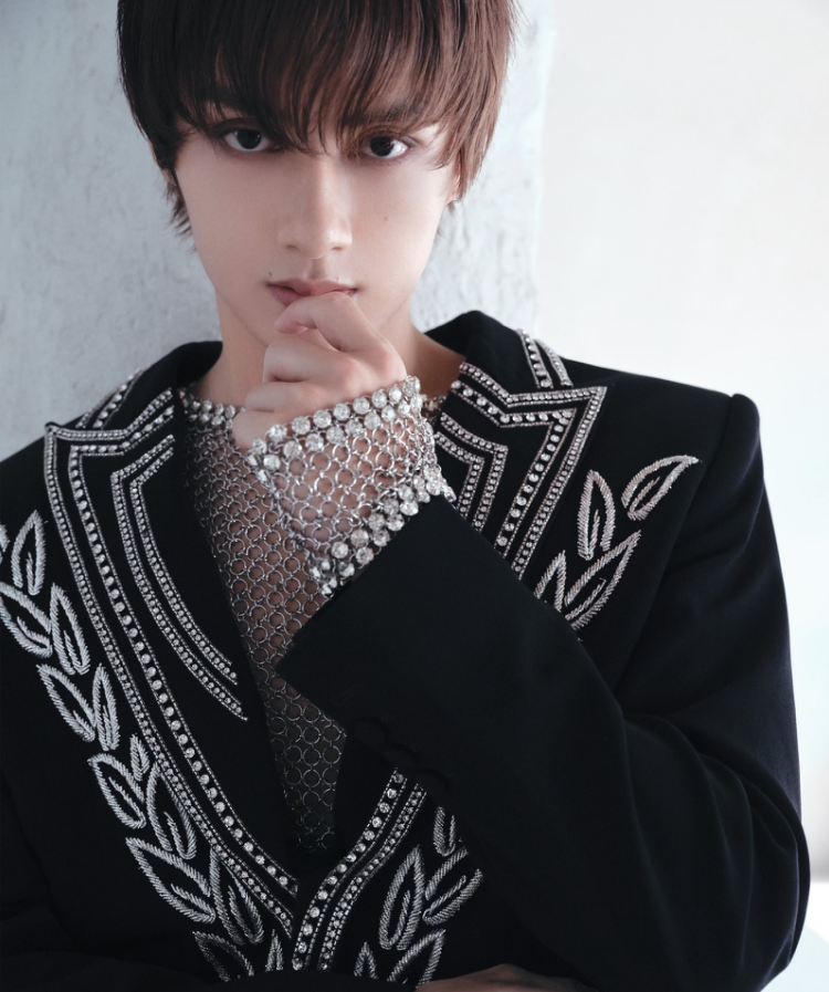 Latest photo of Wen Junhui