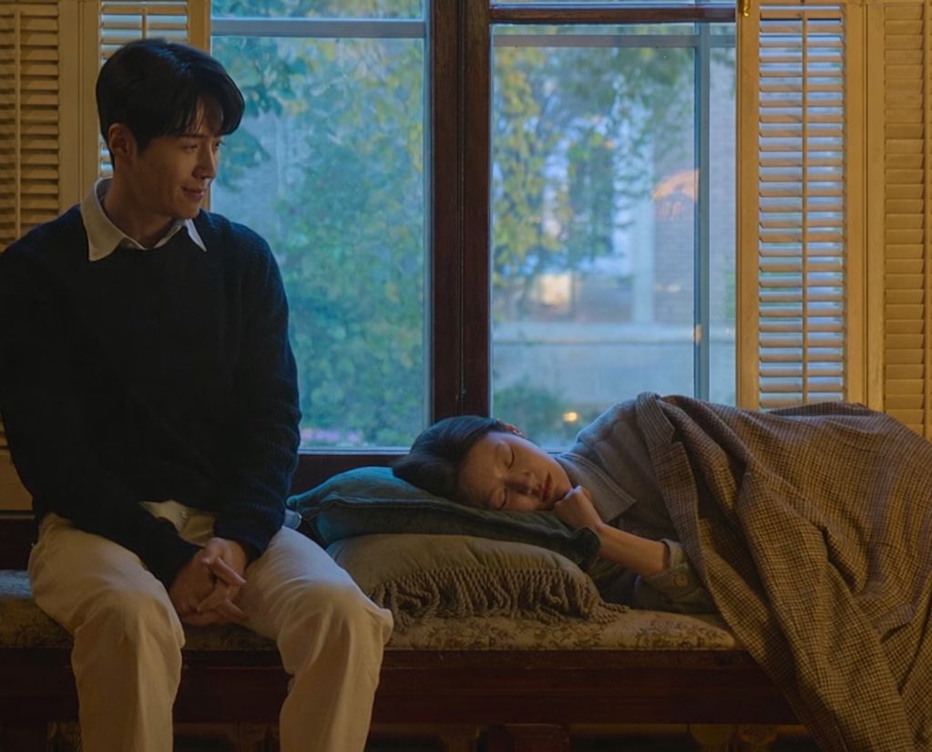 粉丝拍下的金宣虎瞬间