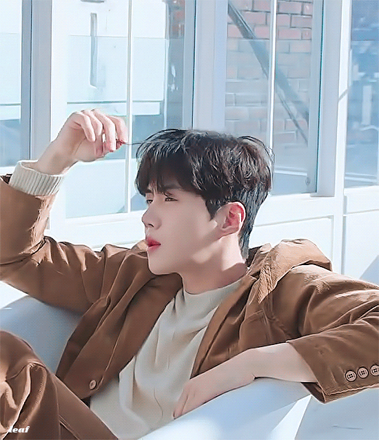 김선호의 최신 사진
