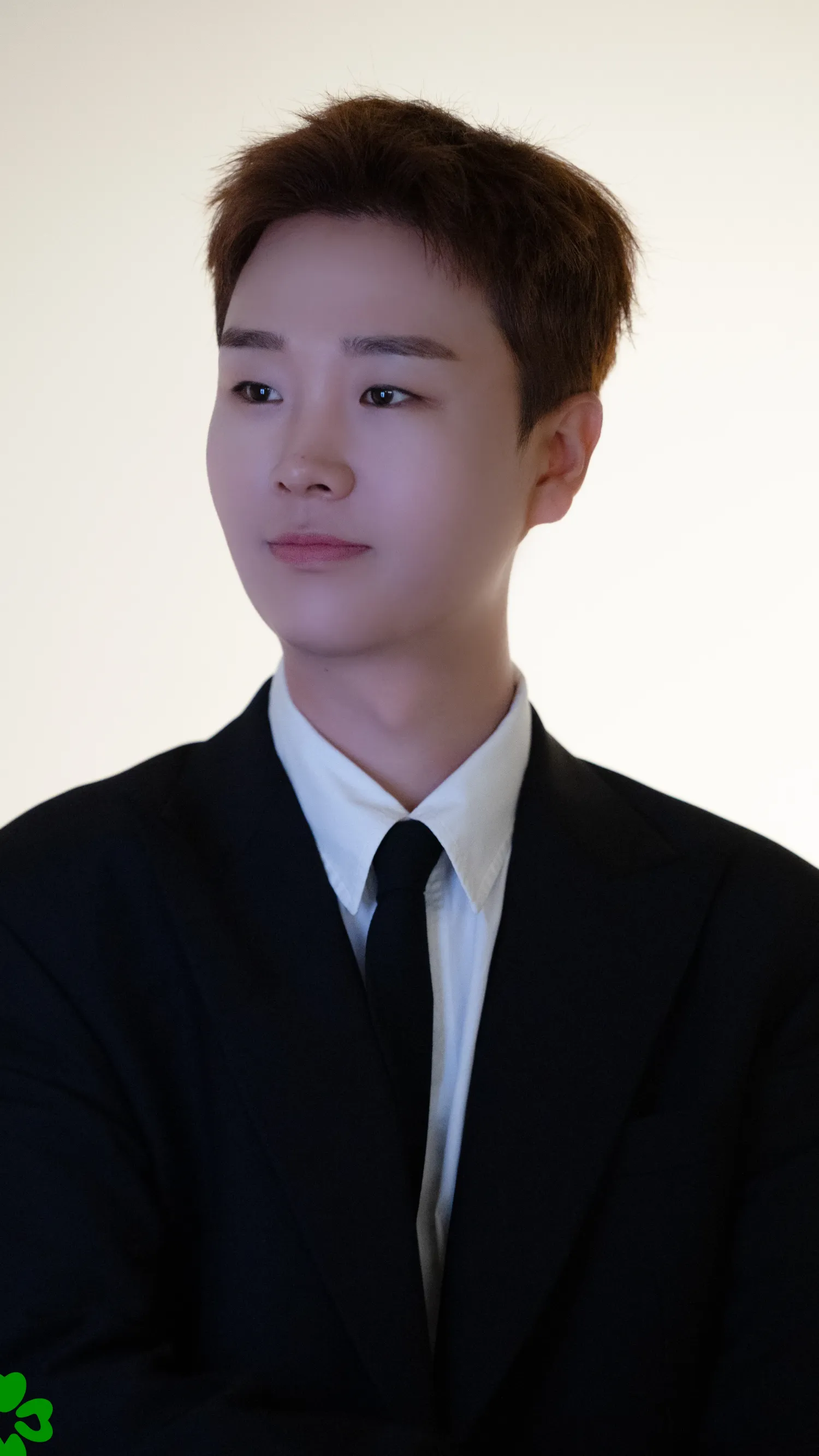 송민준를 위해 팬들이 공유한 감성 배경화면