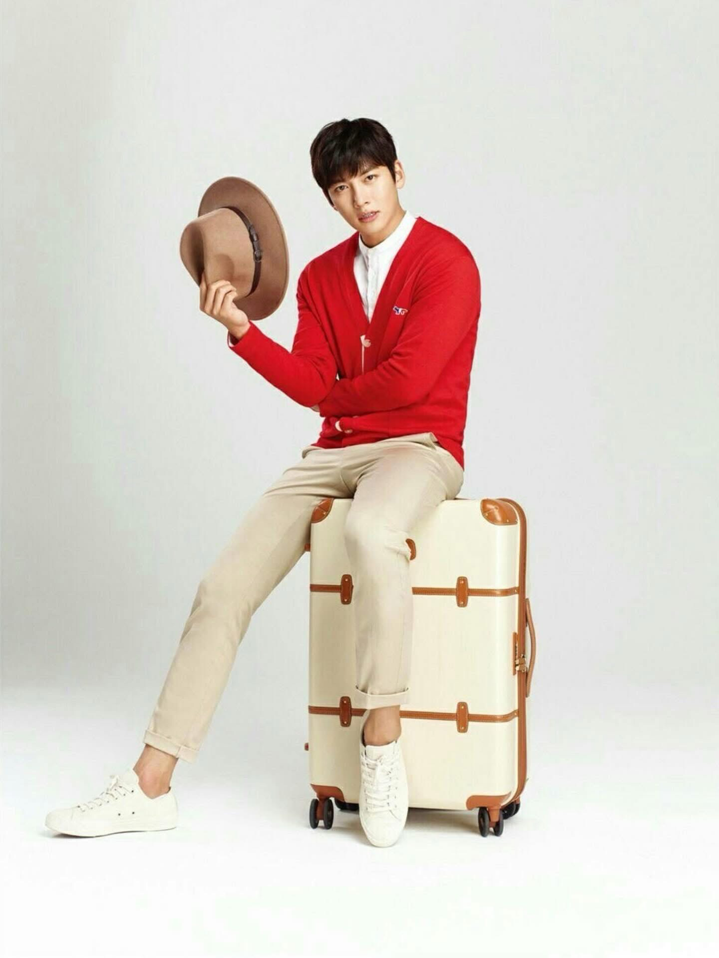 A moment captured by a fan of Ji Changwook