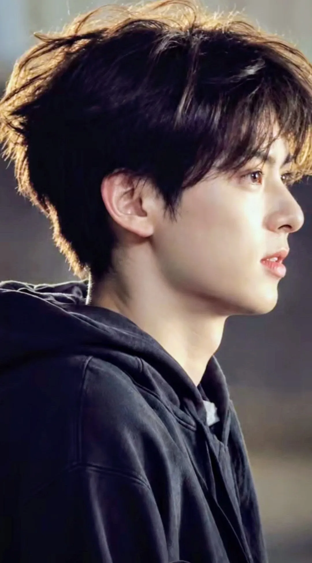 Behind-the-scenes cut of Dylan Wang