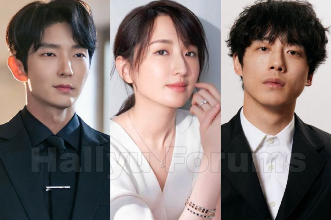 A moment captured by a fan of Lee Joongi