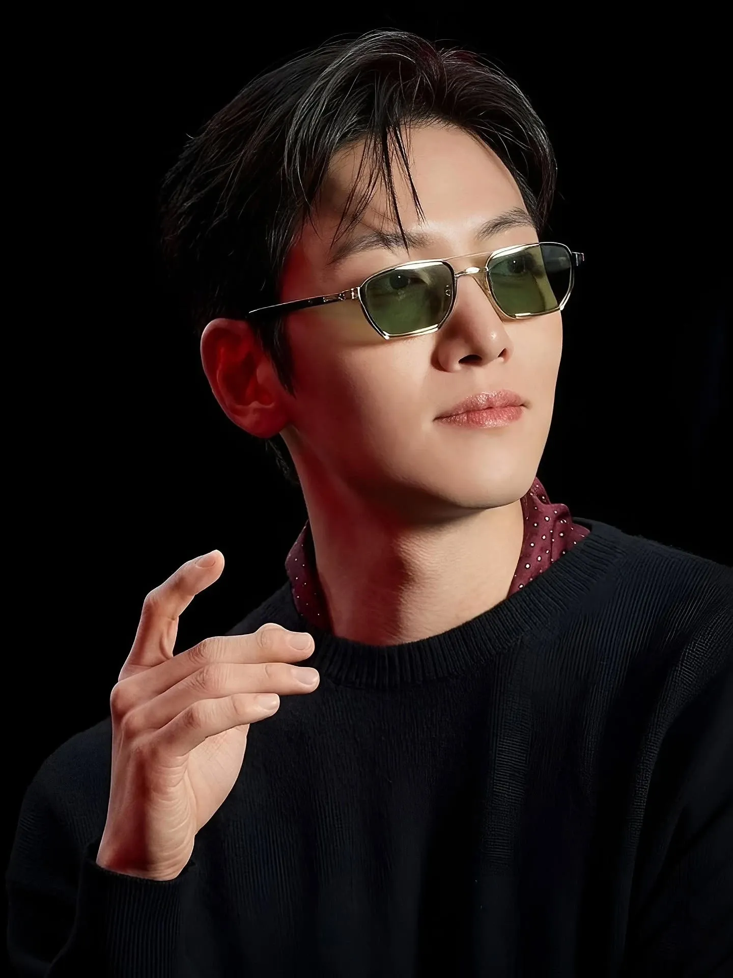 Behind-the-scenes cut of Ji Changwook
