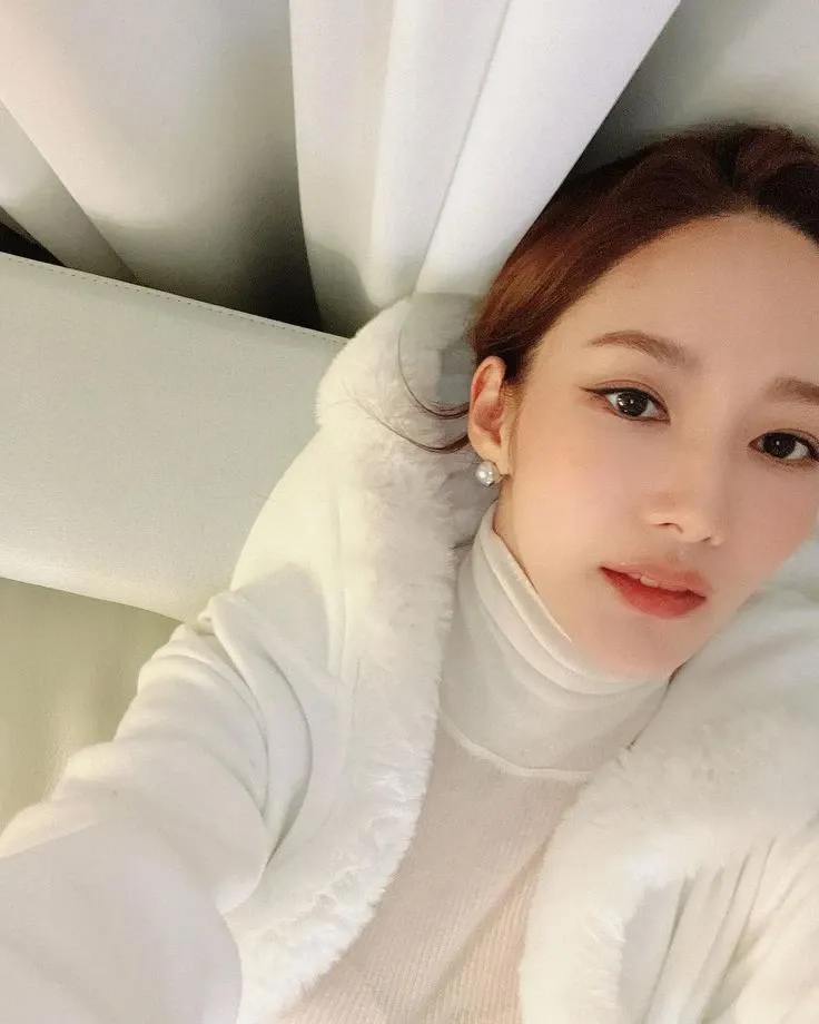 A moment captured by a fan of Park Minyoung