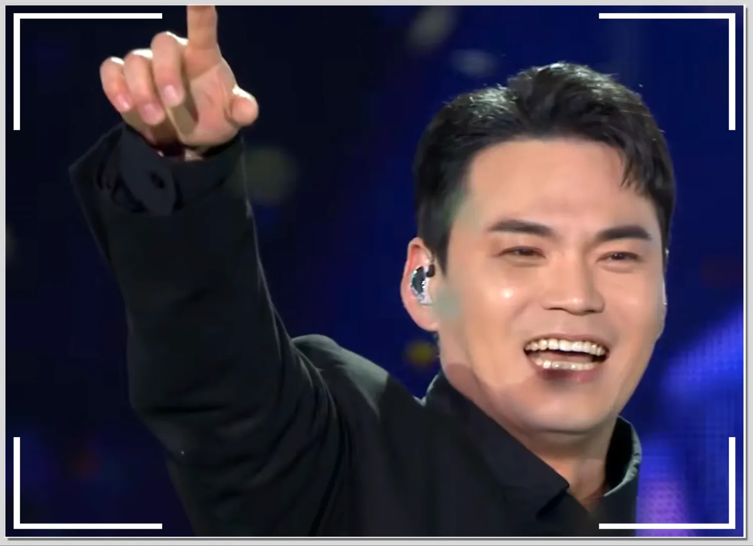 A moment captured by a fan of Cheonrokdam
