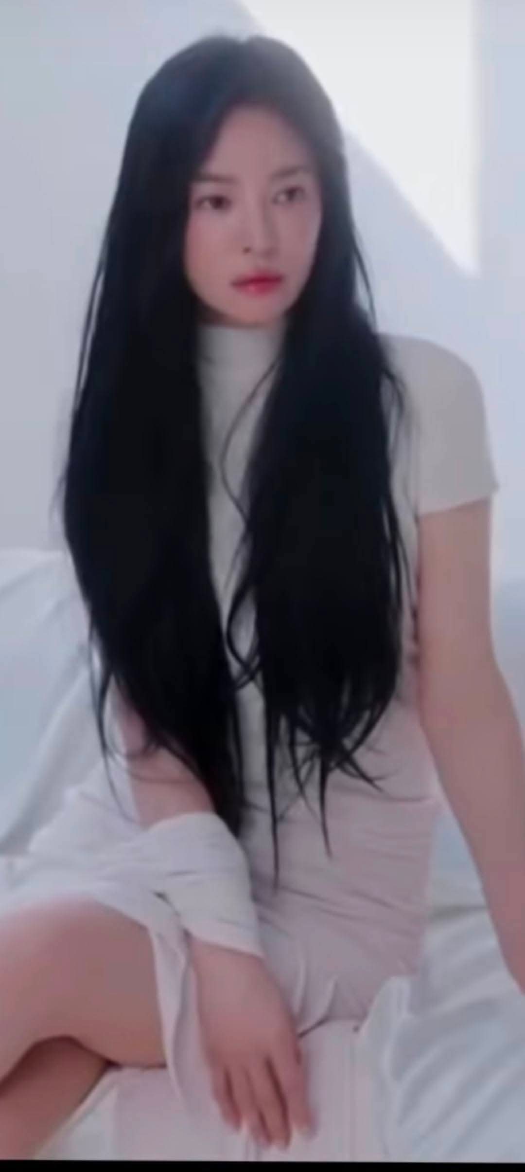 Latest photo of Song Hyekyo