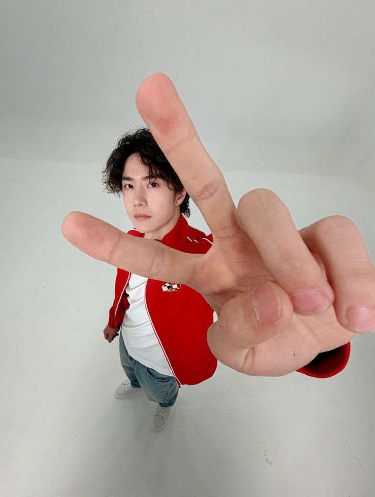 Latest photo of Wang Yibo