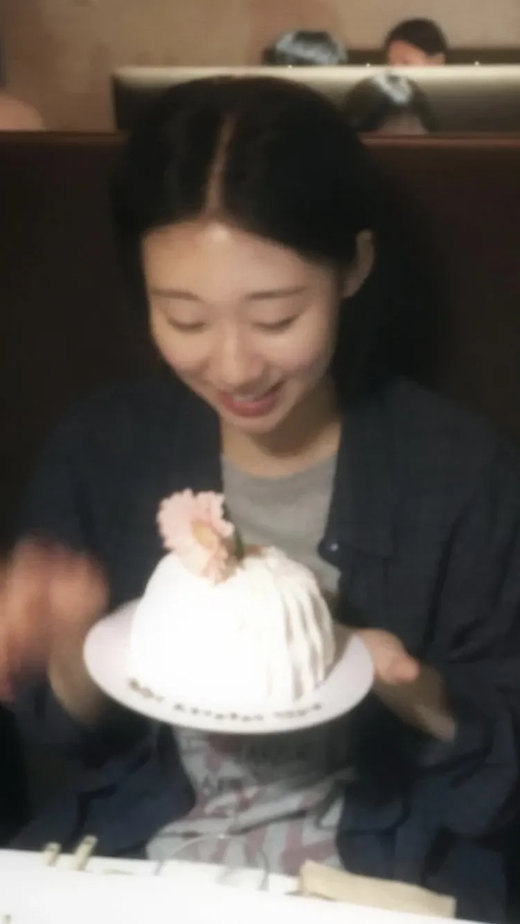 Recent activity shot of Han Yeji
