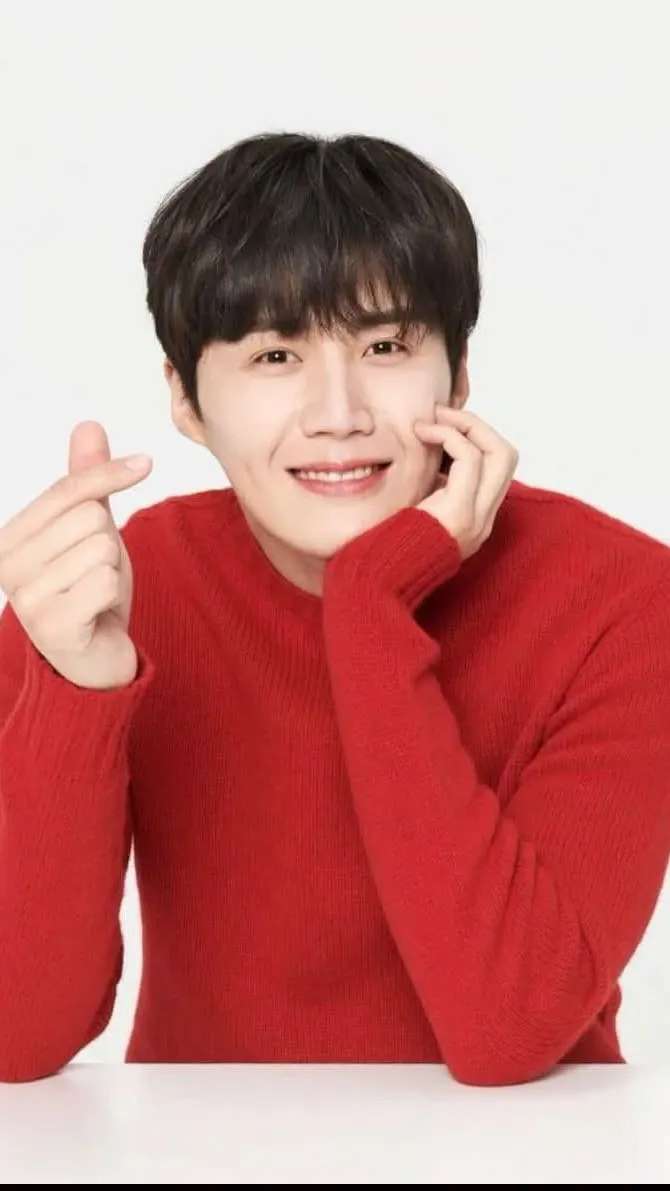 김선호의 최신 사진