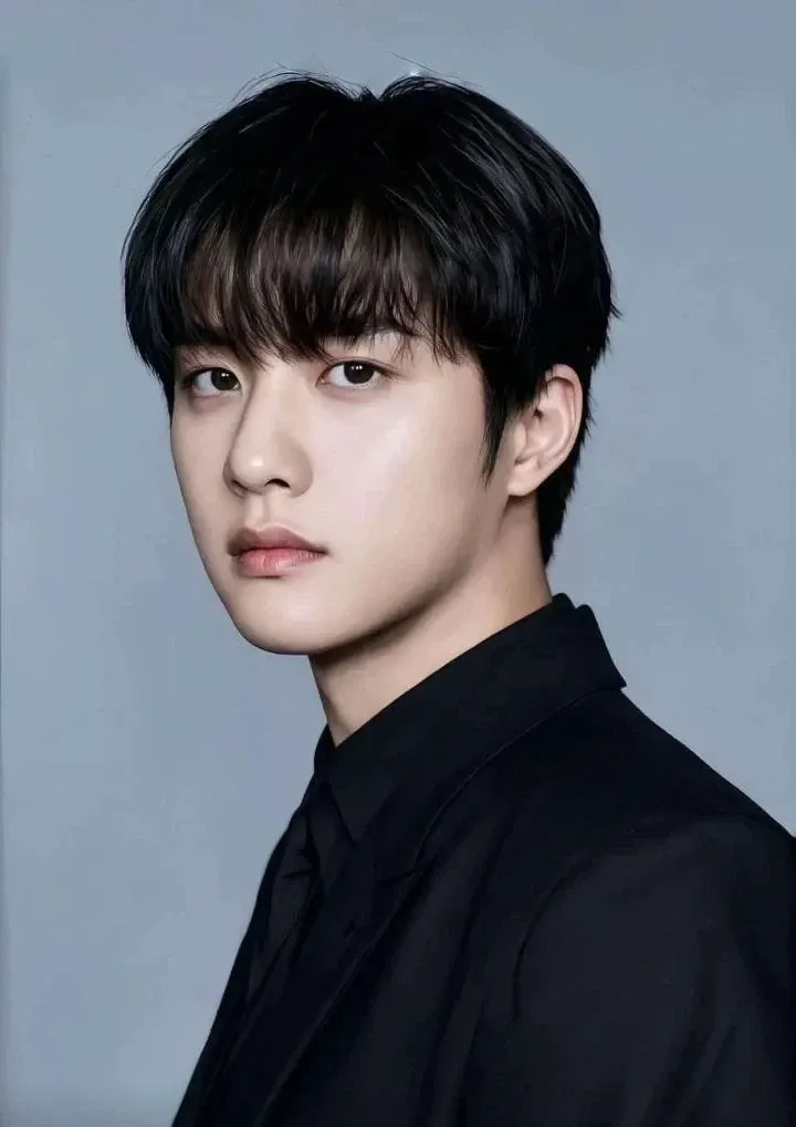 Foto terbaru dari Doh Kyungsoo (D.O.)