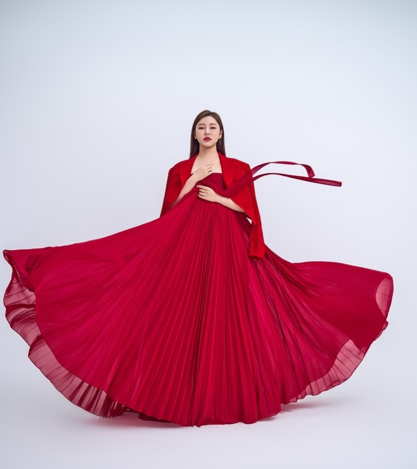 ソン・ガインのビハインドカット