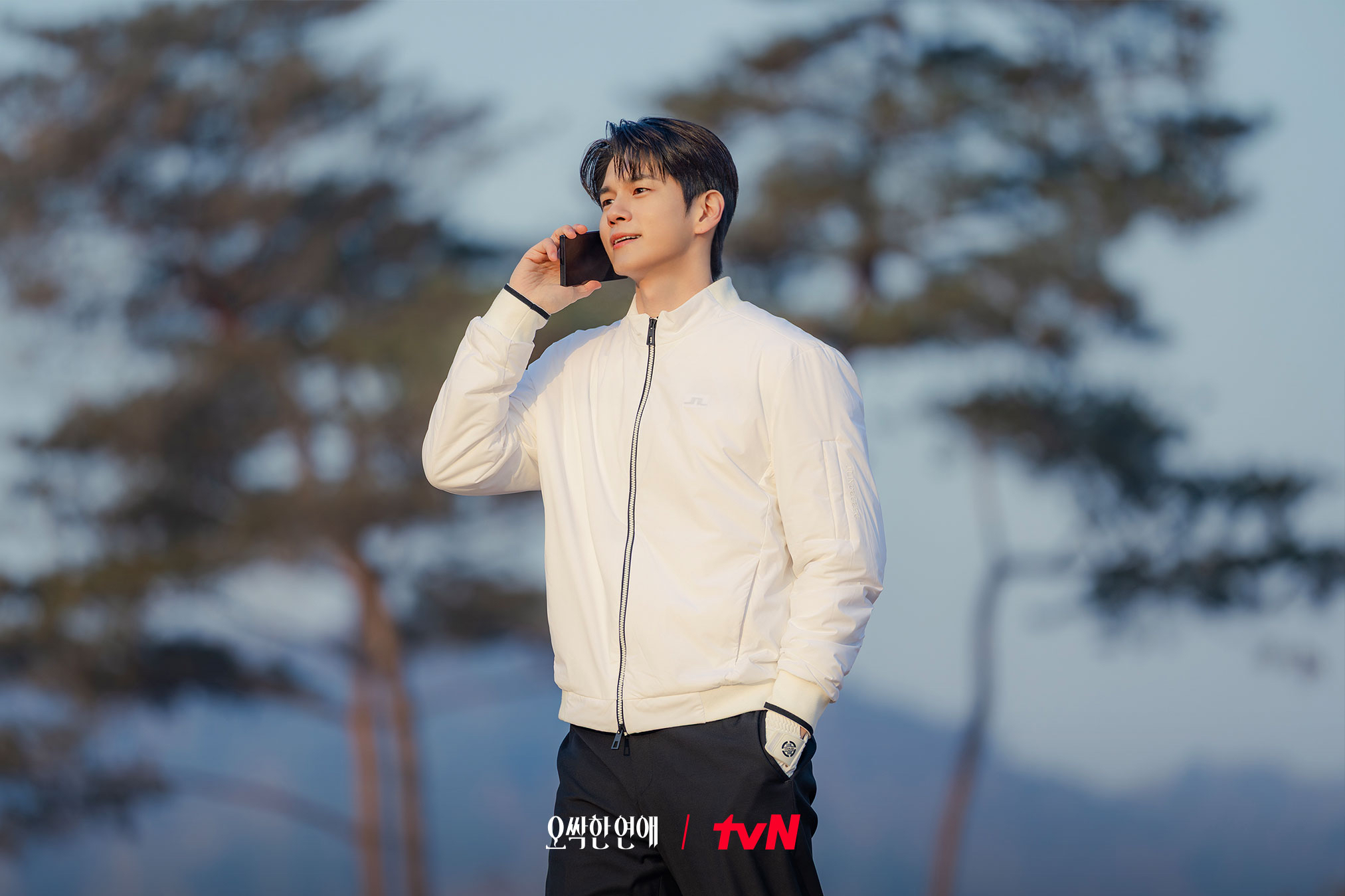 Behind-the-scenes cut of Ong Seongwu