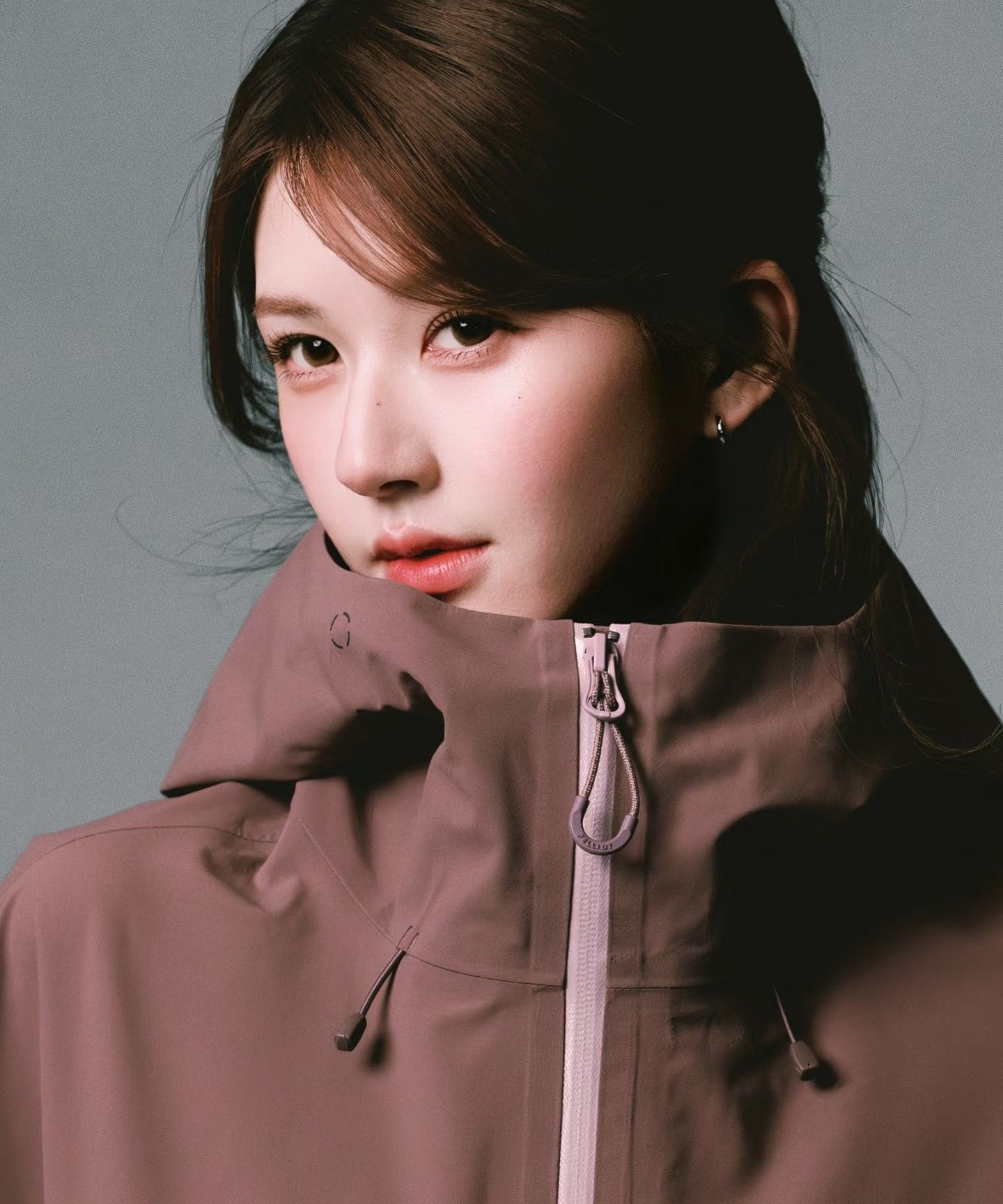 Recent activity shot of Zhao Lusi