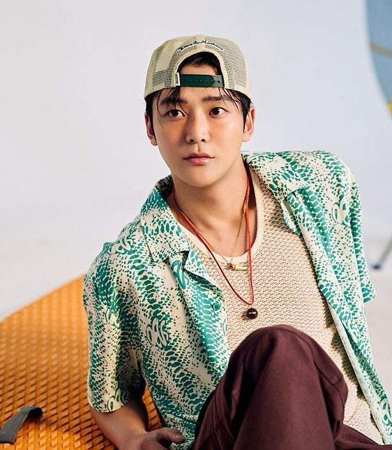 로운의 비하인드 컷